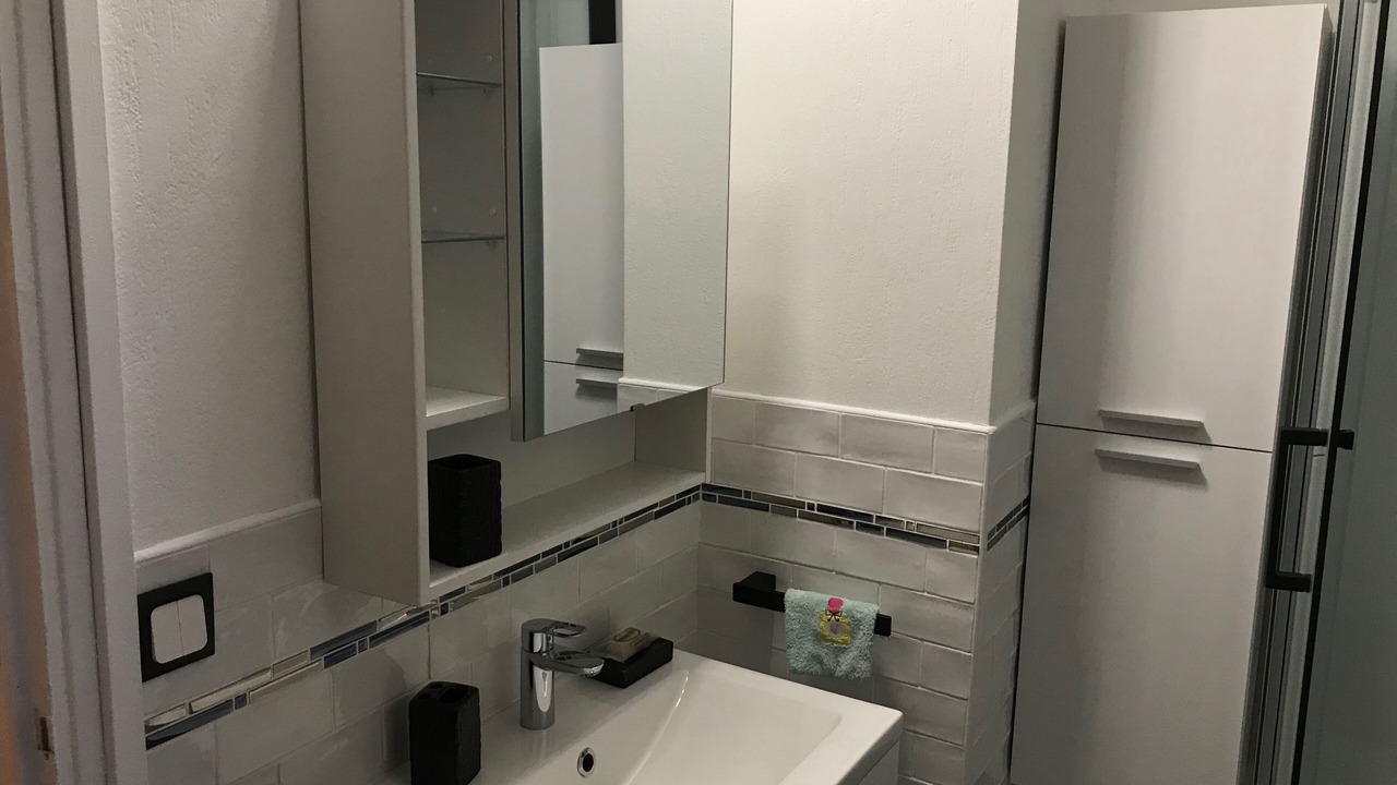 Photo of Bathroom in Chateaudun-Bannier