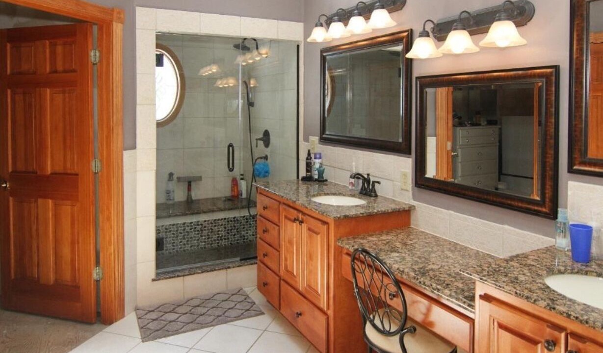 Photo of Bathroom in Taylors Falls