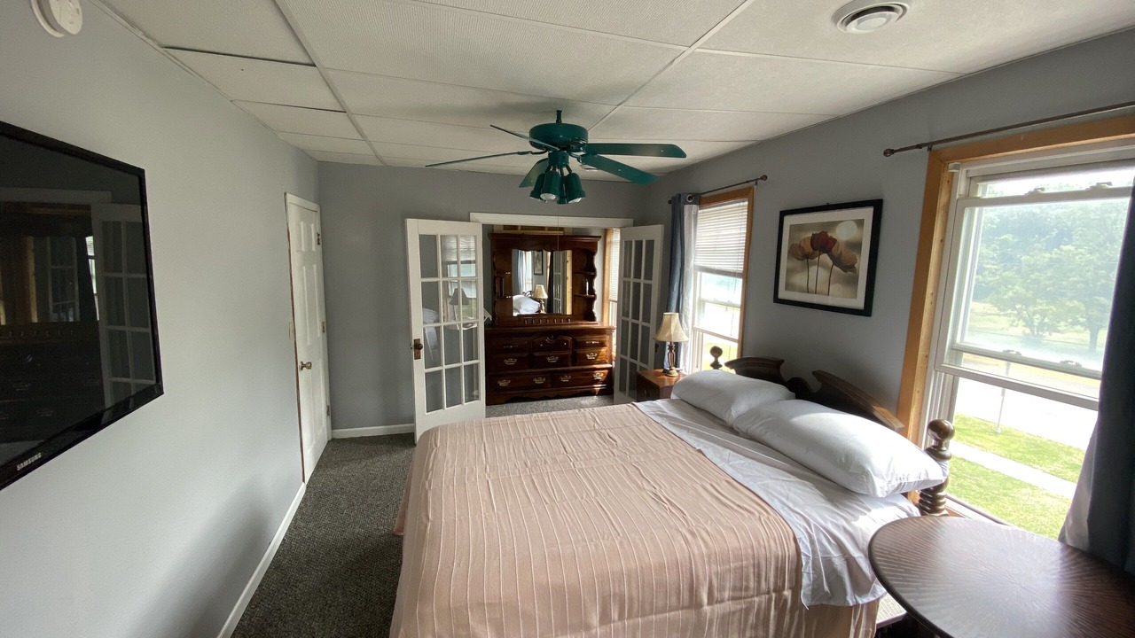 Photo of Bedroom in Taylors Falls