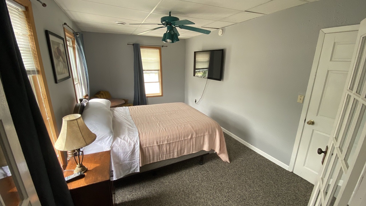 Photo of Bedroom in Taylors Falls