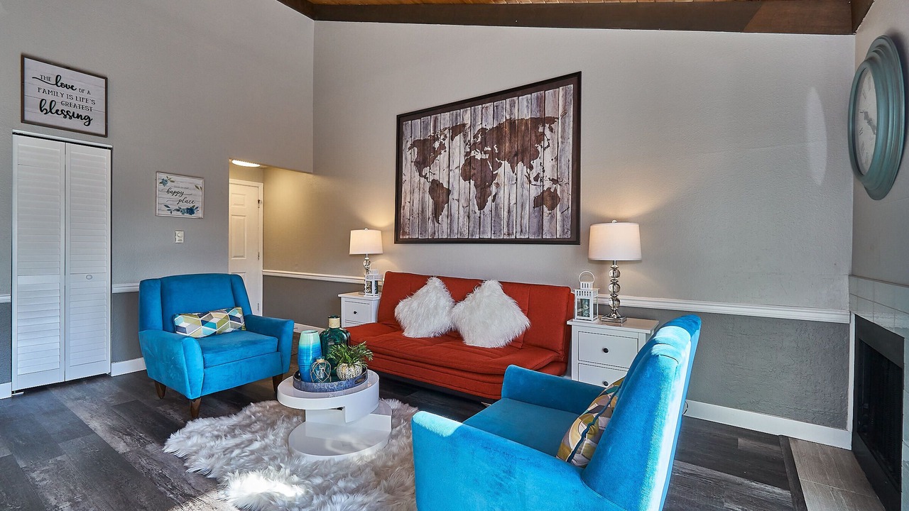 Photo of Livingroom in Tukwila