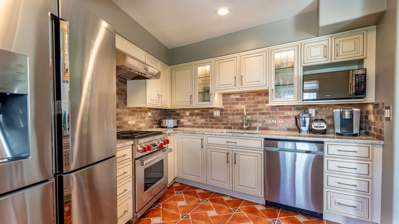 Photo of Kitchen in Studio City