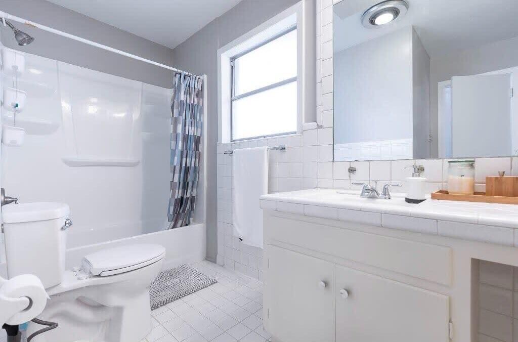 Photo of Bathroom in Allandale