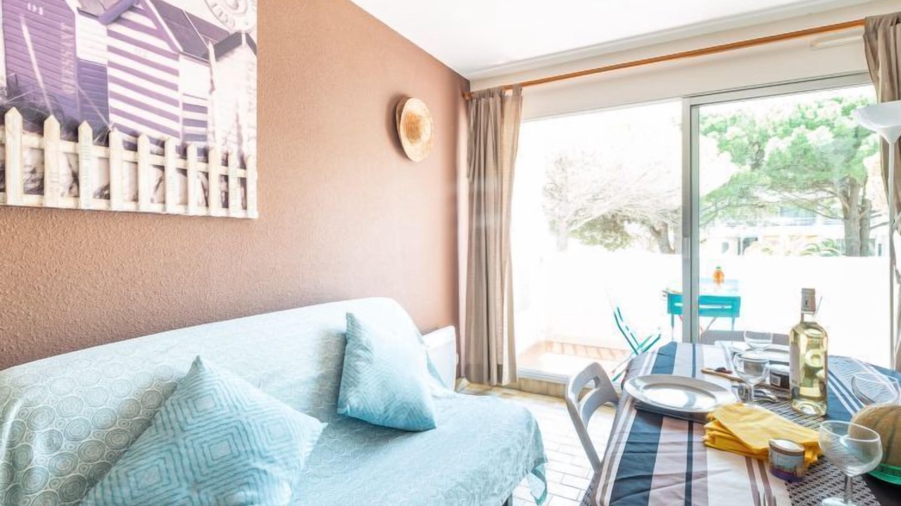 Photo of Livingroom in Le Grau-Du-Roi