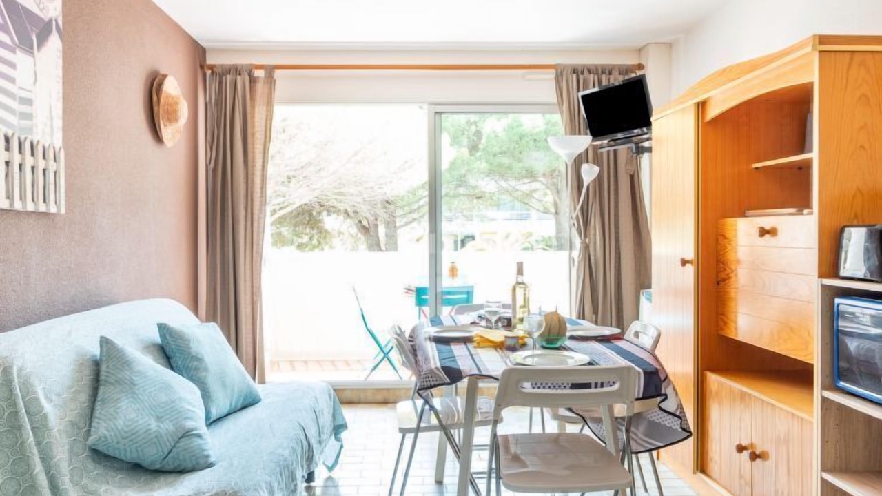 Photo of Bedroom in Le Grau-Du-Roi