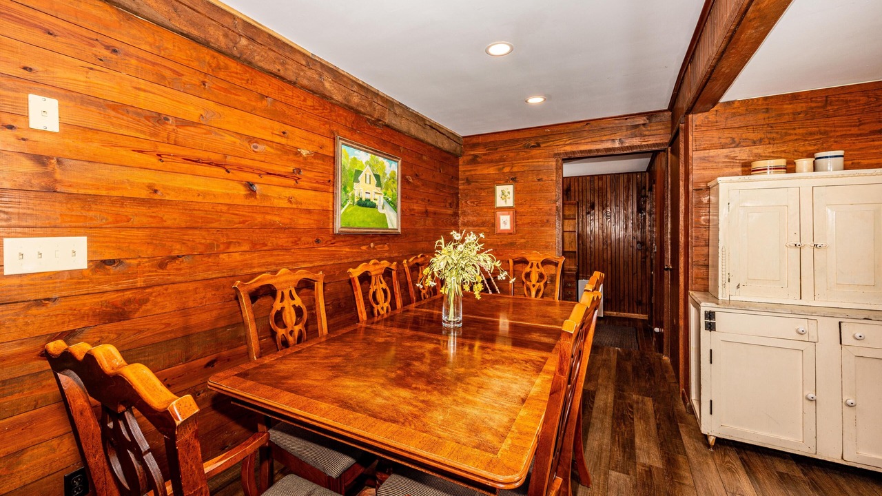 Photo of Others in Nashville