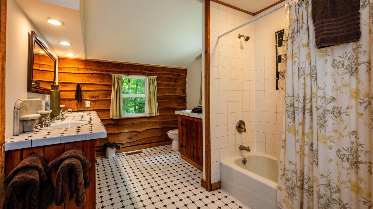 Photo of Bathroom in Nashville