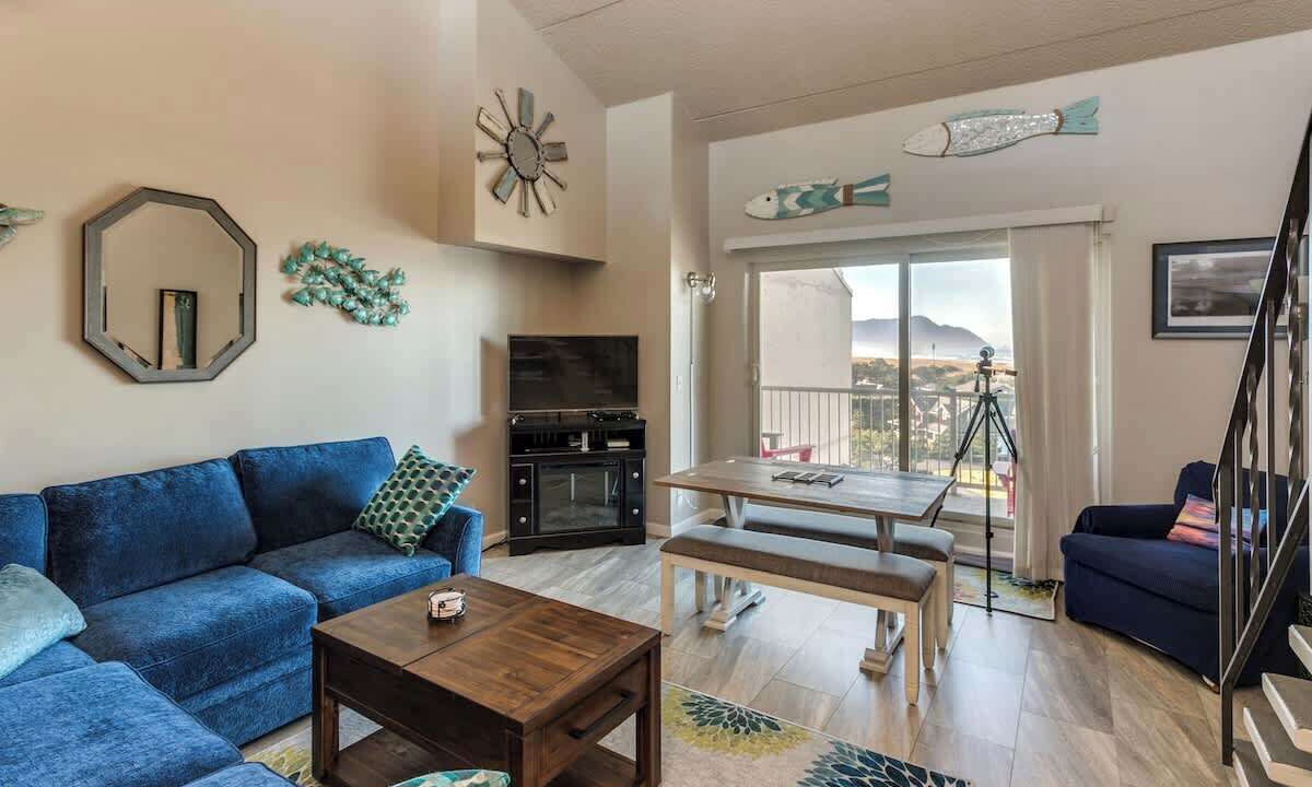 Photo of Livingroom in Gearhart