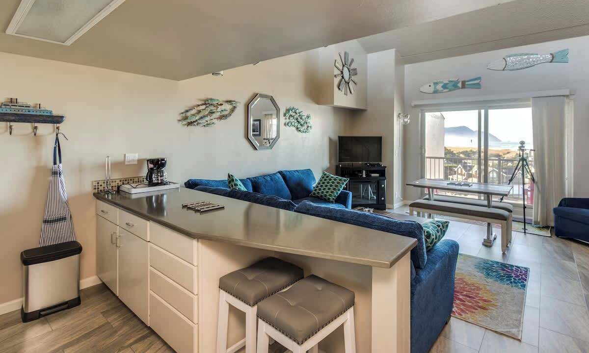 Photo of Livingroom in Gearhart