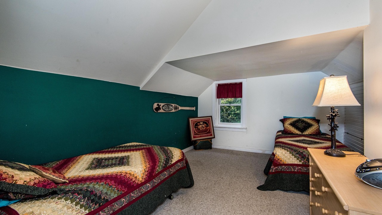 Photo of Bedroom in Gnaw Bone