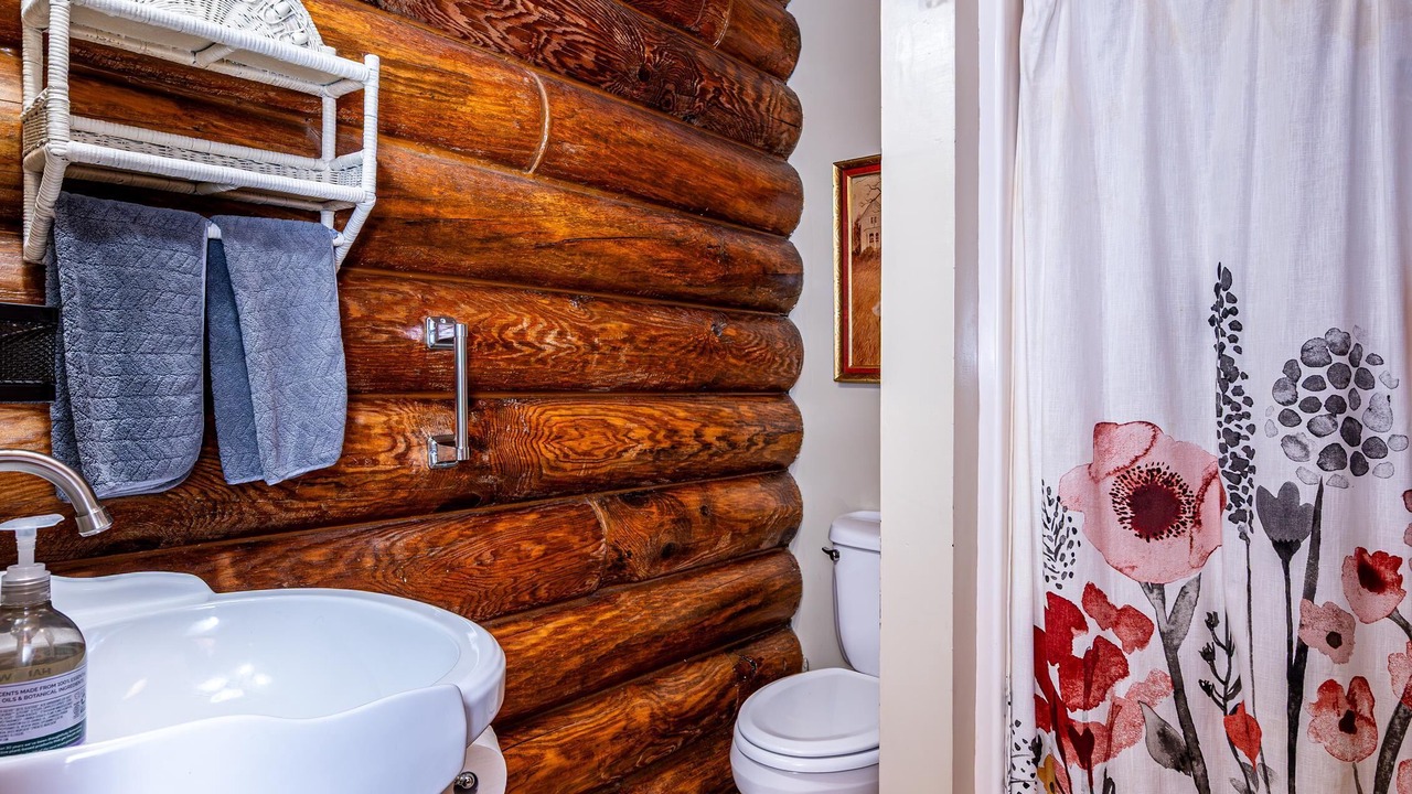 Photo of Bathroom in Nineveh