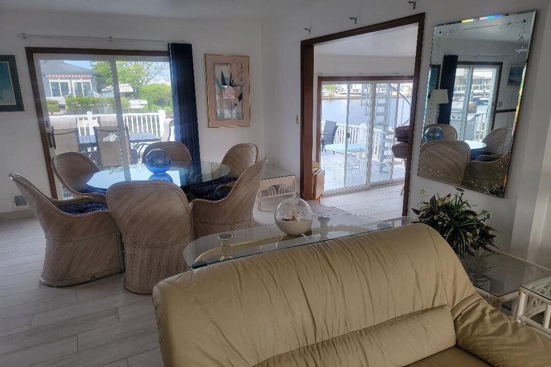Photo of Livingroom in Dover Beaches North