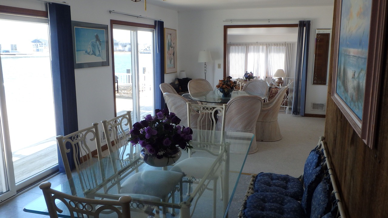 Photo of Bedroom in Dover Beaches North