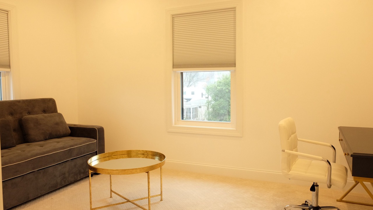 Photo of Livingroom in Lyon Park