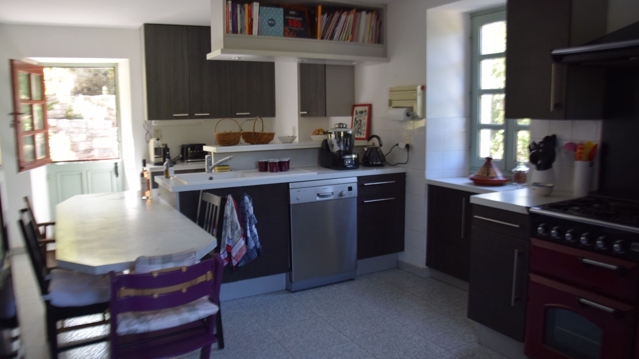 Photo of Kitchen in Saint-Pantaleon