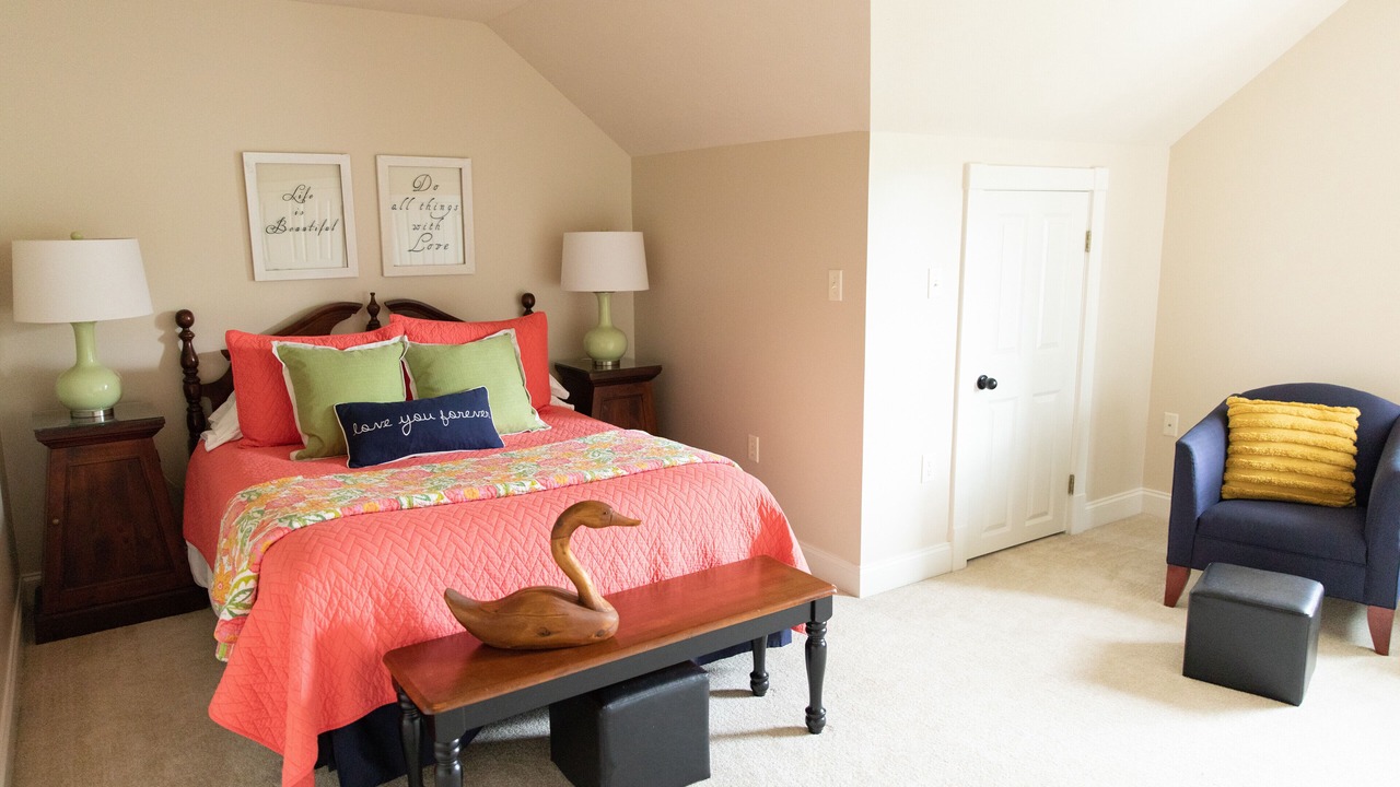 Photo of Bedroom in State College