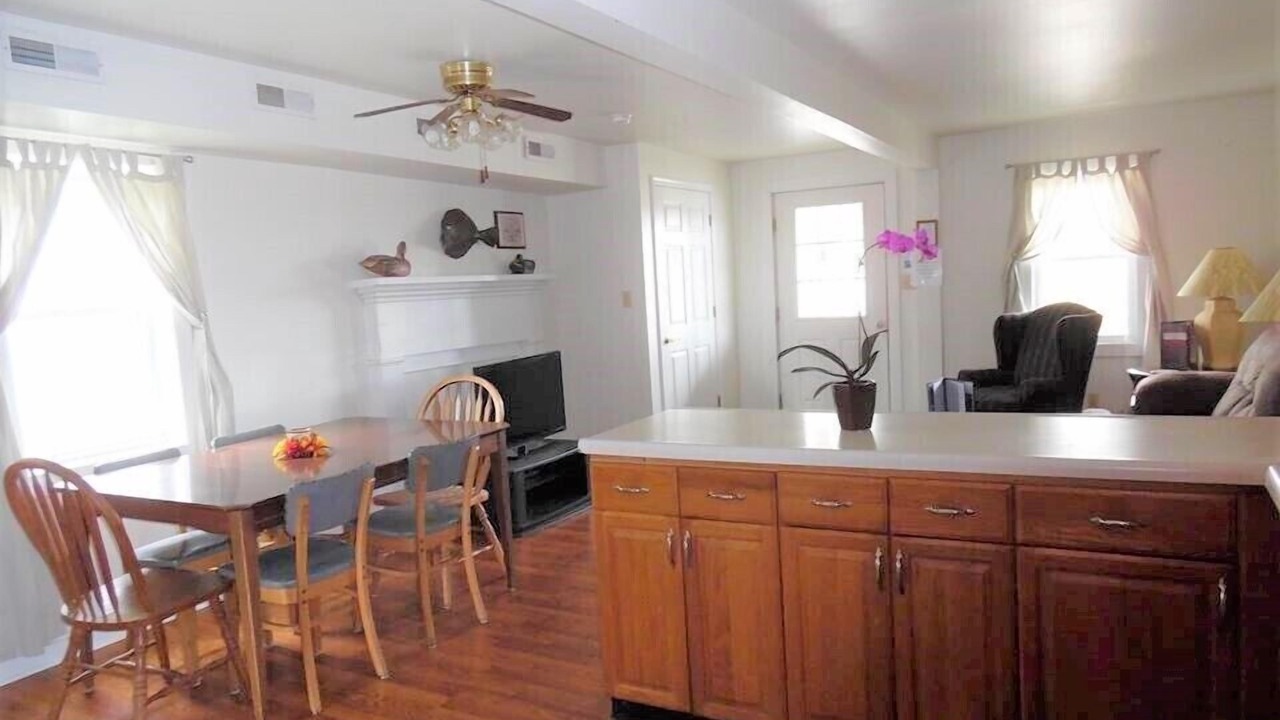 Photo of Livingroom in Wachapreague