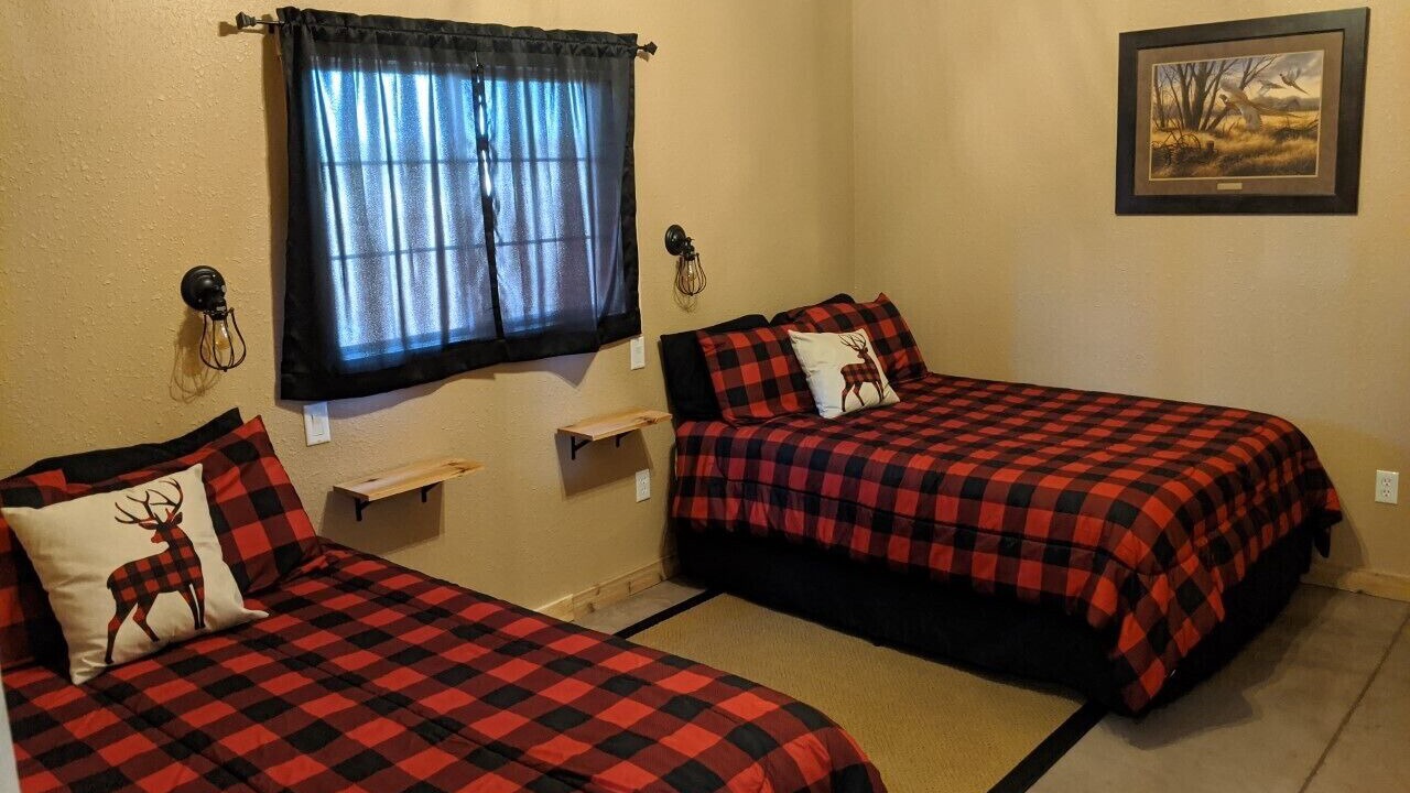 Photo of Bedroom in Lake City