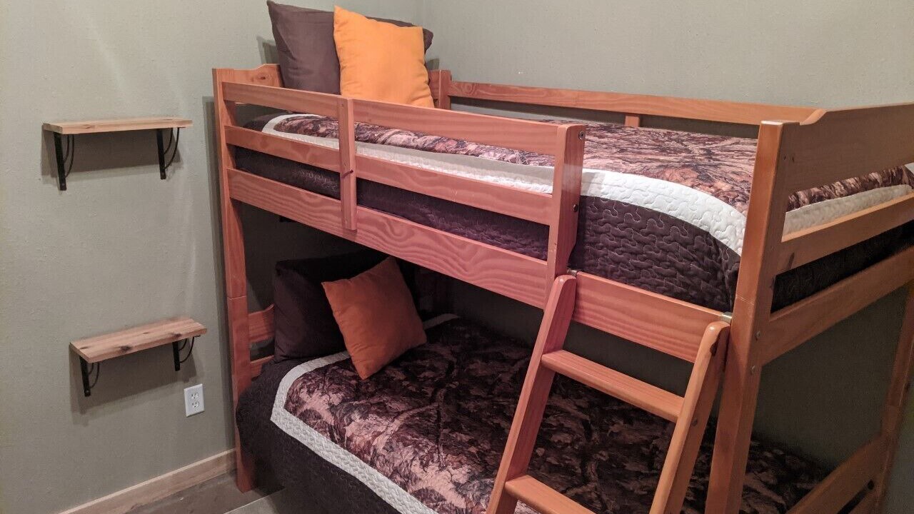 Photo of Bedroom in Lake City