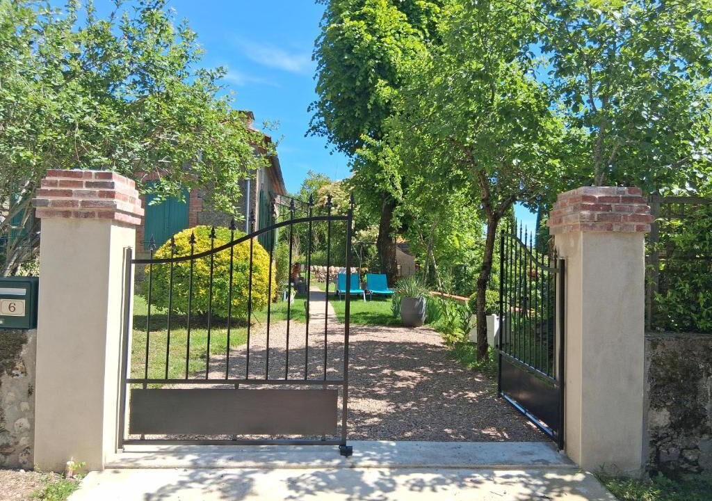 Photo of Outdoor in Labarthe-Bleys