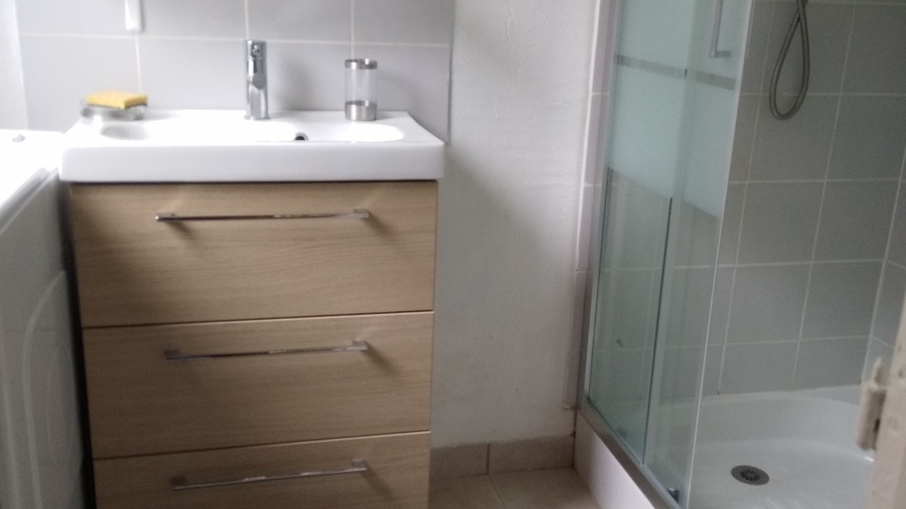 Photo of Bathroom in Labarthe-Bleys
