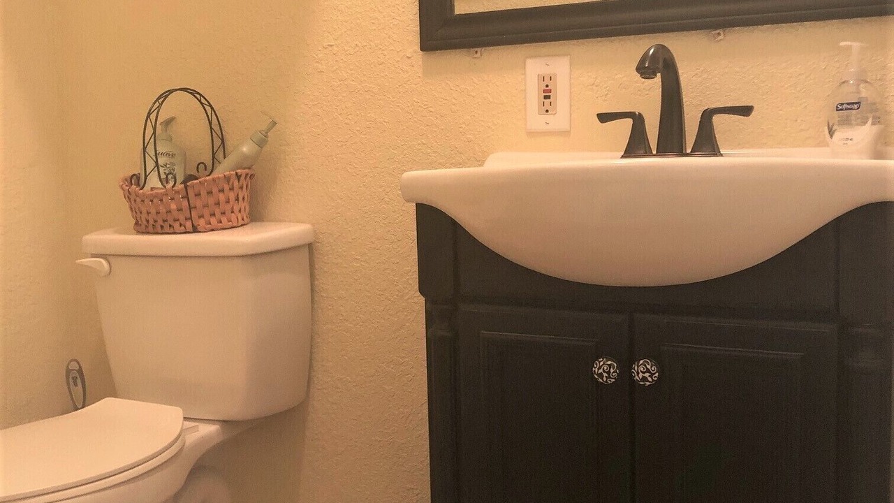 Photo of Bathroom in Smithville