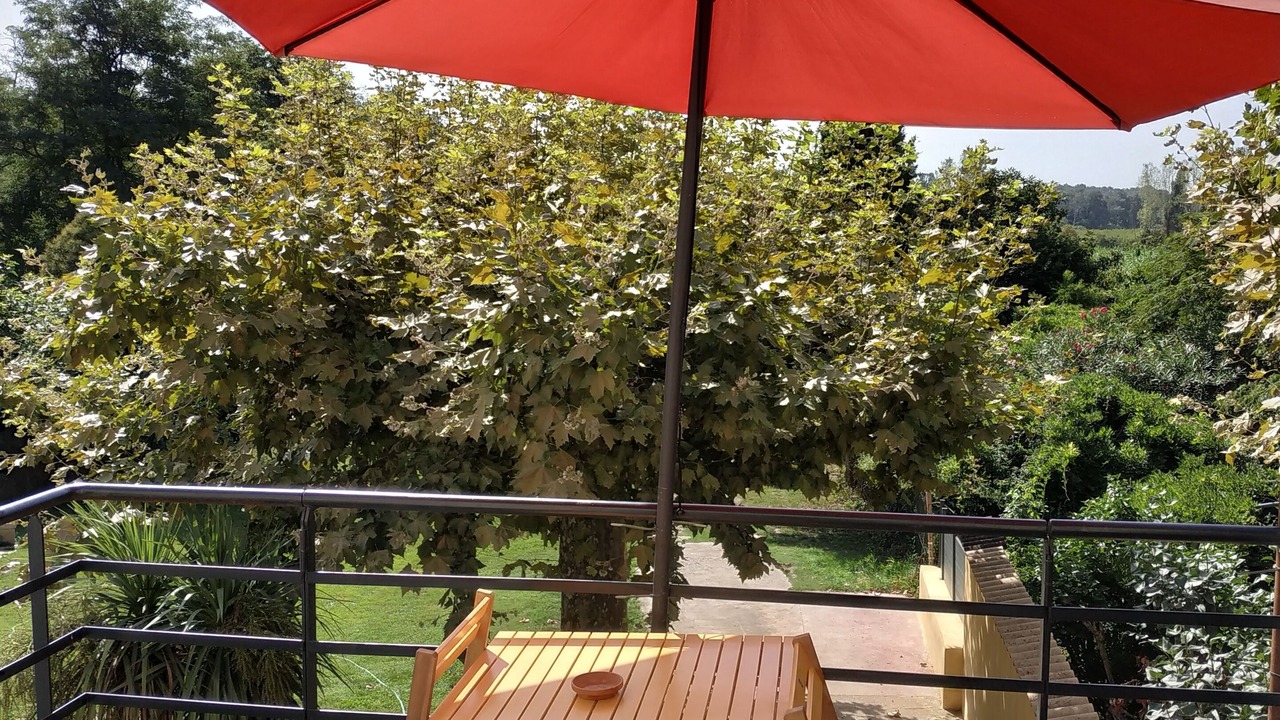 Photo of Outdoor in Pont-Saint-Esprit