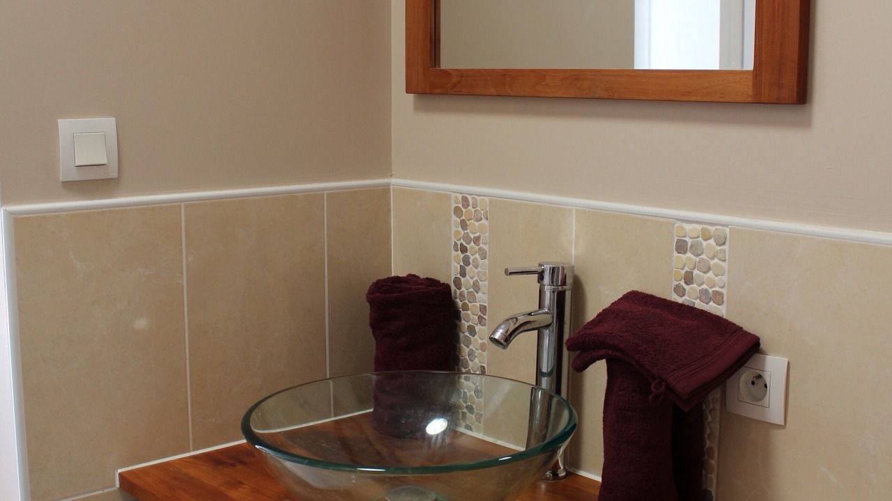 Photo of Bathroom in Jarrie