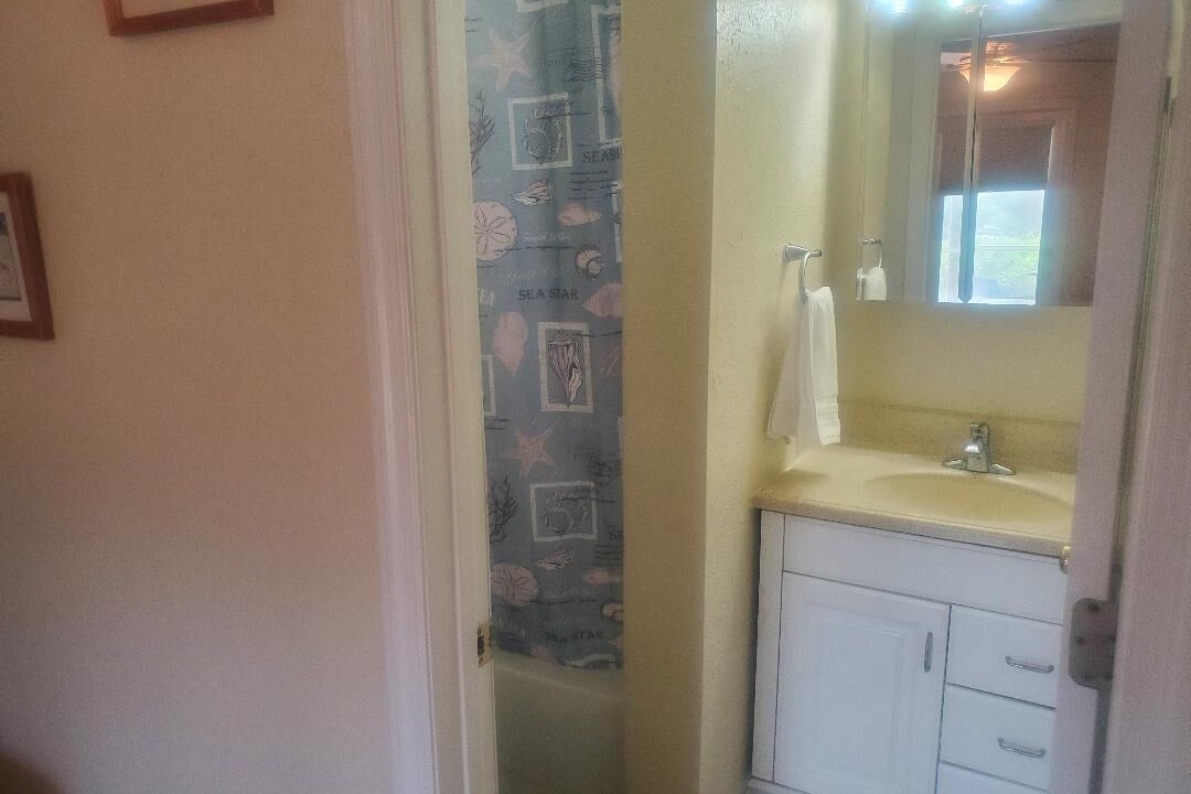 Photo of Bathroom in Riverview