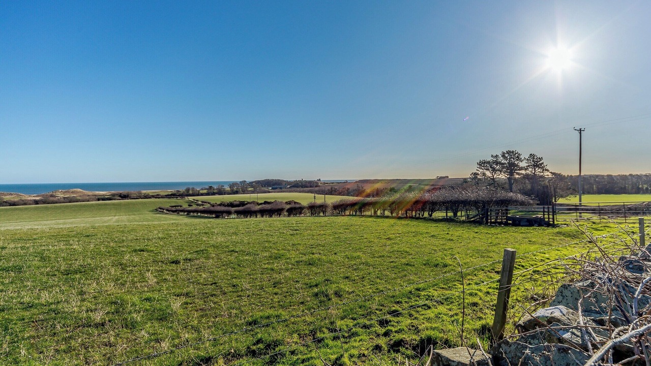 Photo of Others in Embleton