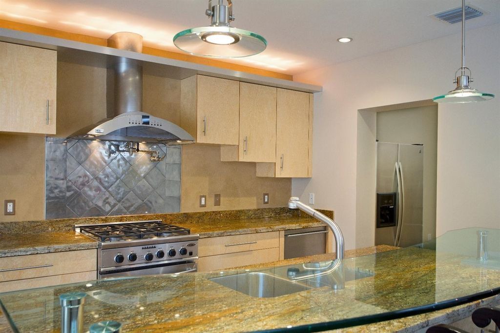 Photo of Kitchen in New Town