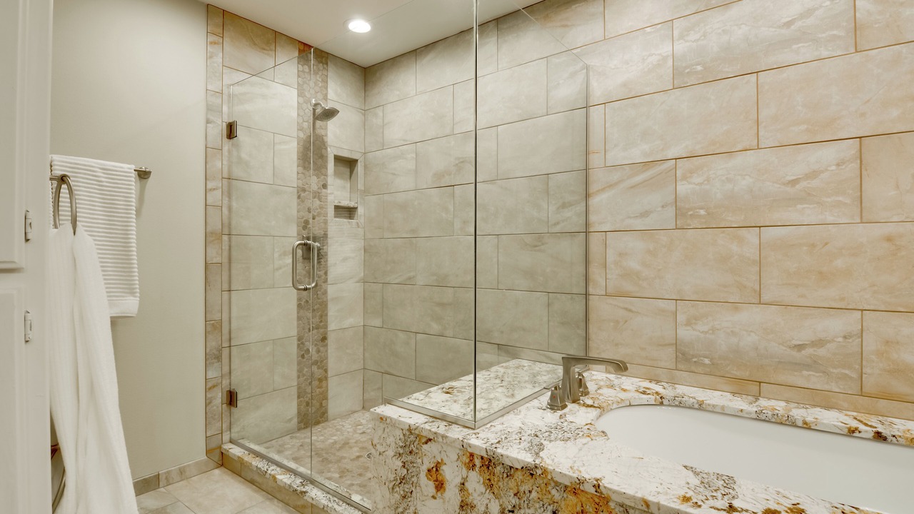 Photo of Bathroom in Vinita