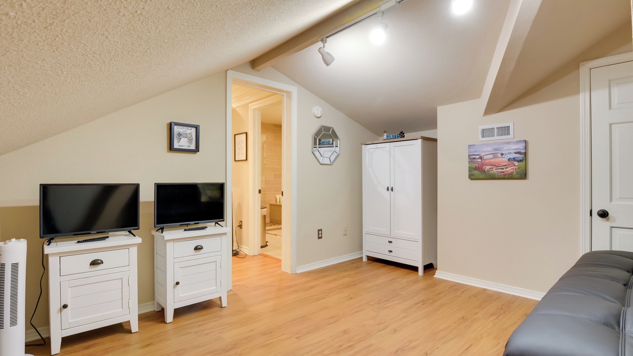 Photo of Bedroom in Vinita