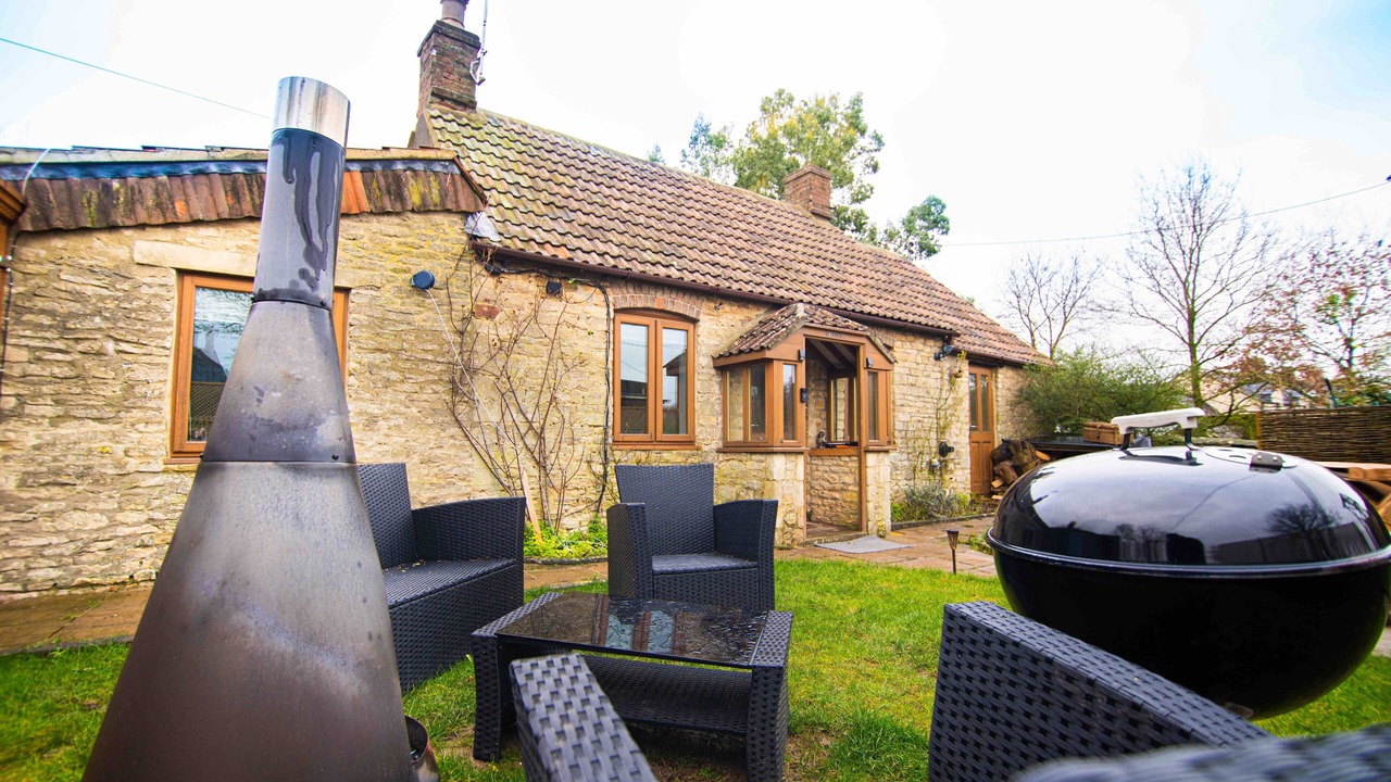 Photo of Patio Balcony in Luckington