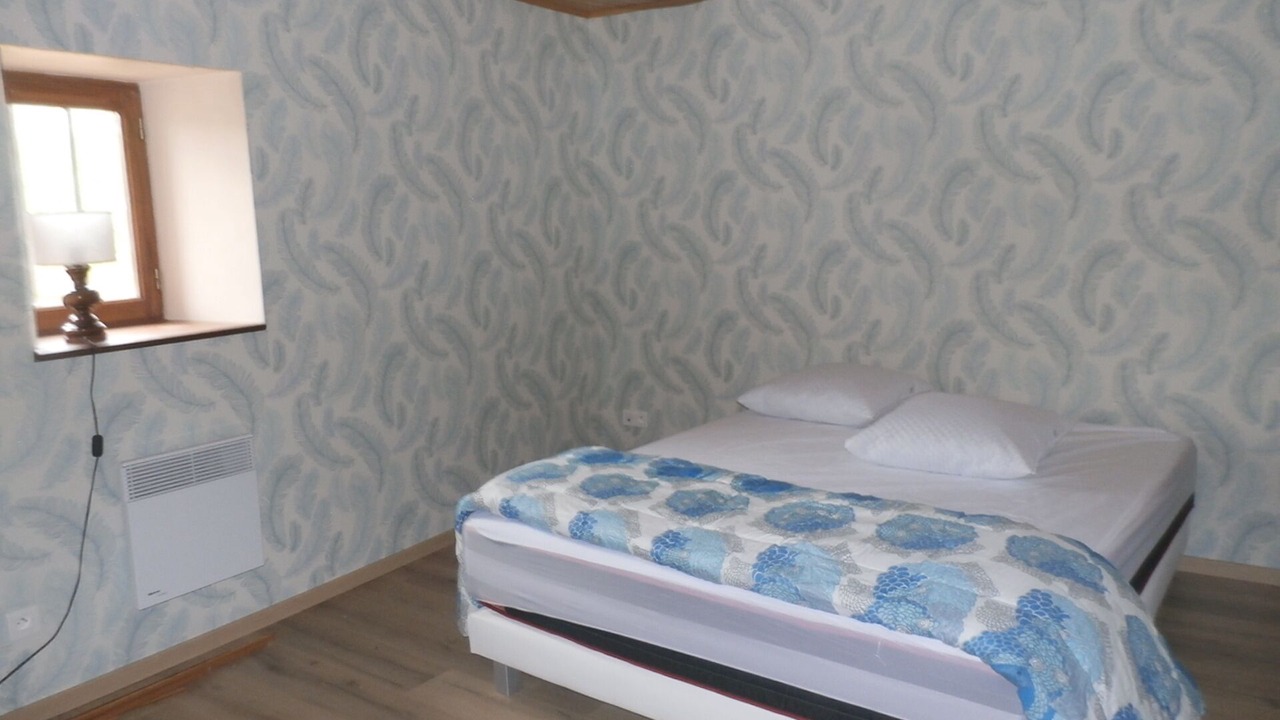 Photo of Bedroom in Colombier-le-Vieux