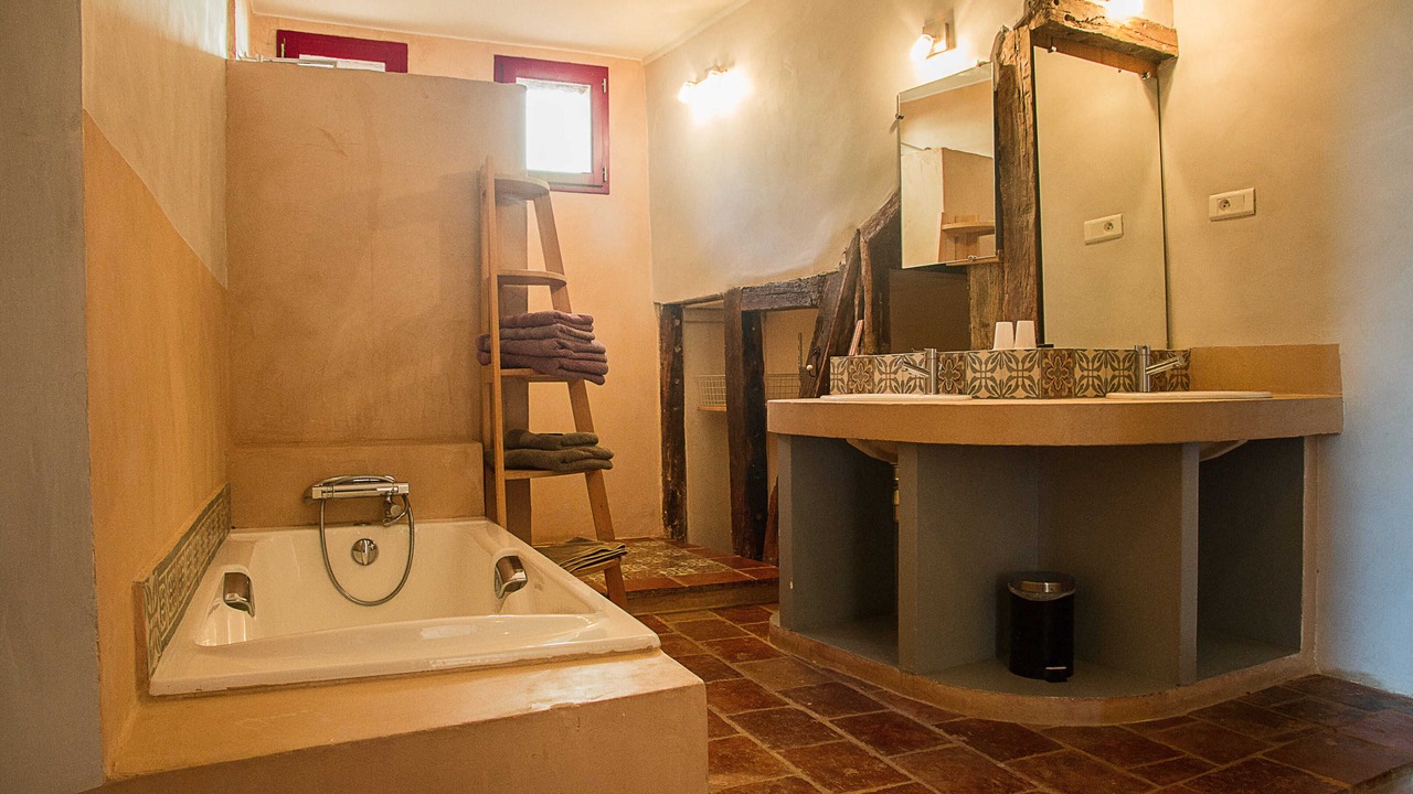 Photo of Bathroom in Lavaur