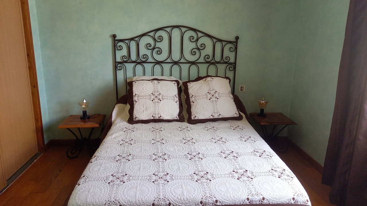 Photo of Bedroom in Lareole