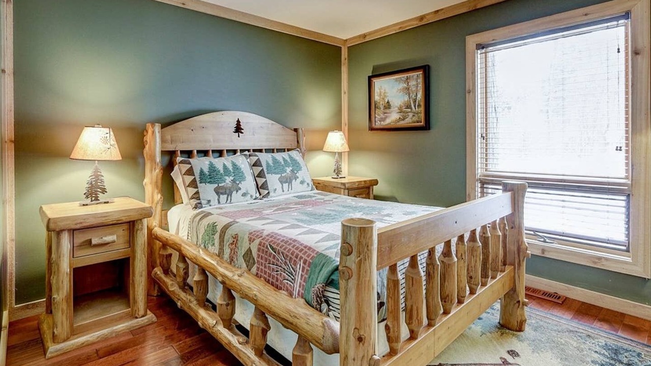 Photo of Bedroom in Delavan Lake