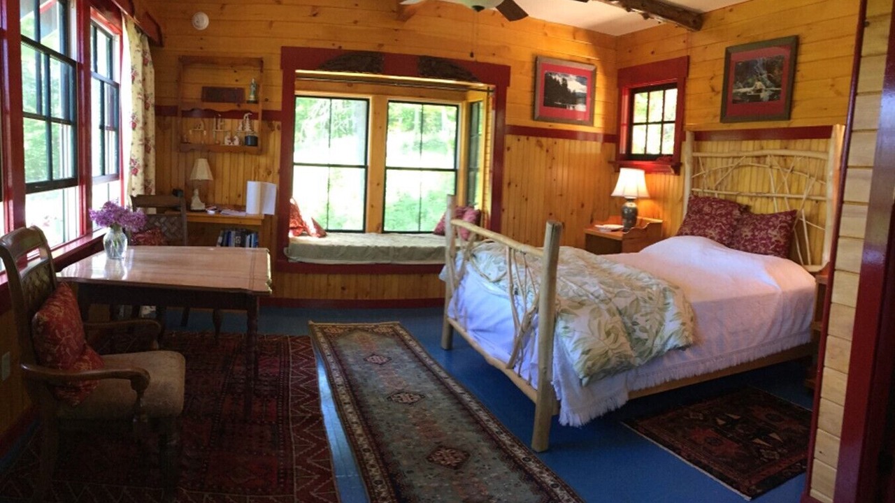 Photo of Bedroom in North River