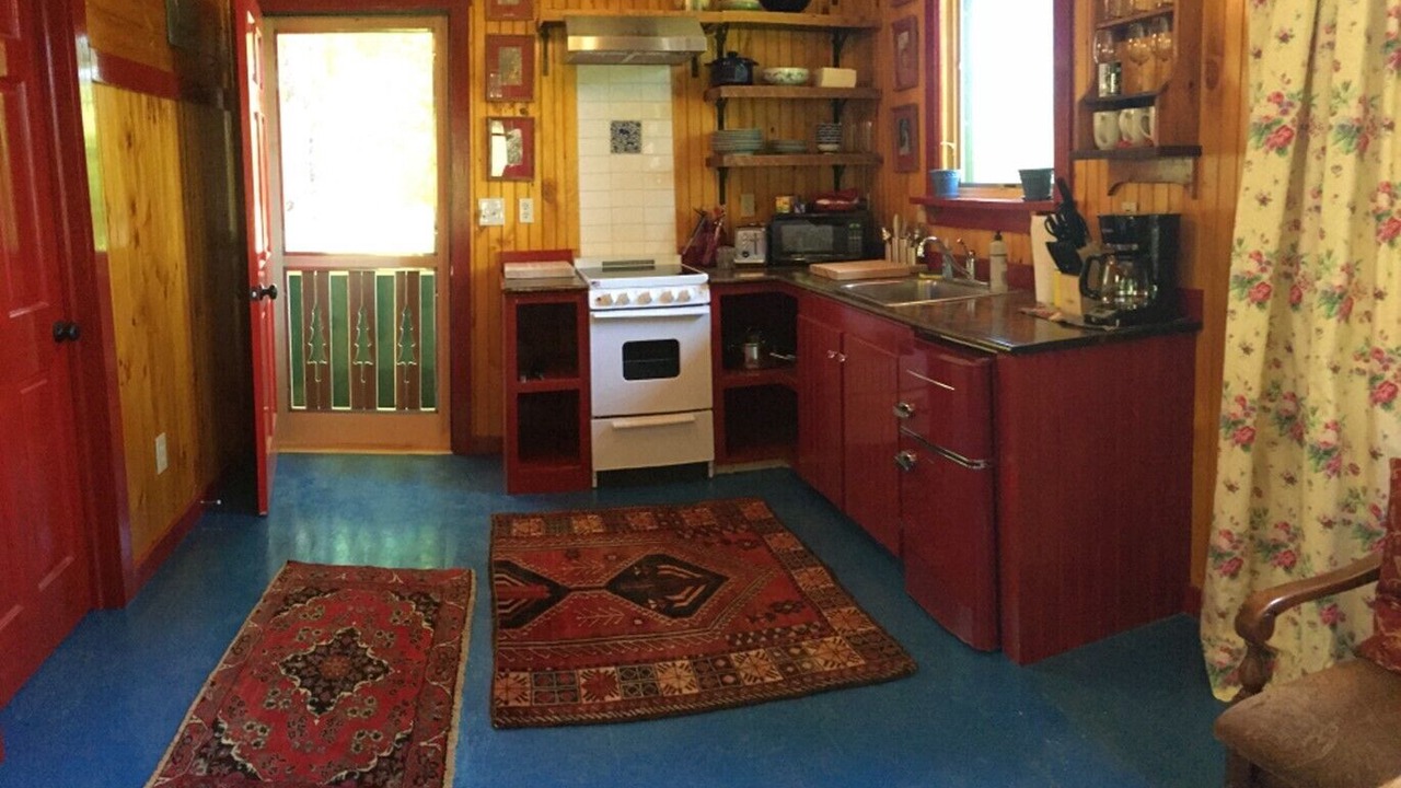 Photo of Kitchen in North River