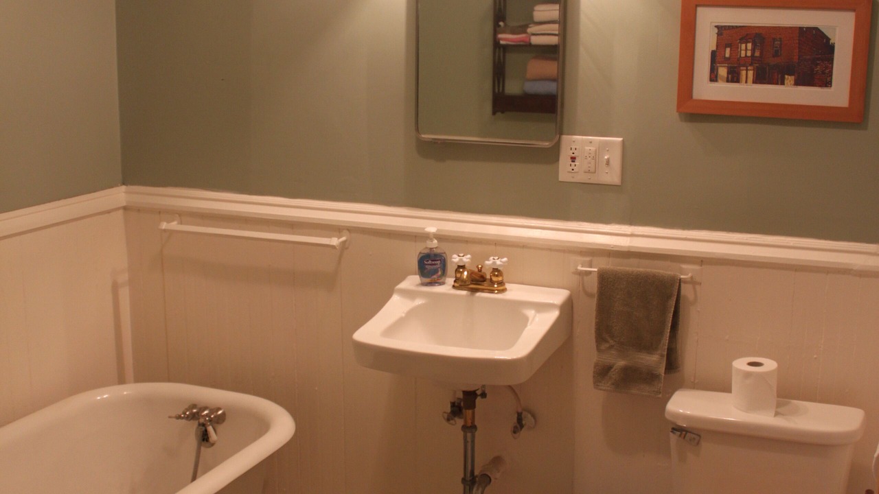 Photo of Bathroom in Calumet