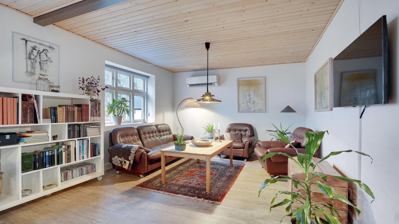 Photo of Bedroom in Lem