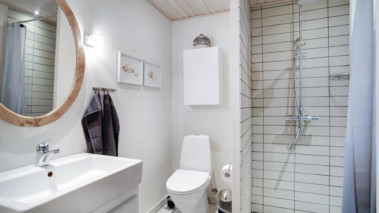 Photo of Bathroom in Lem