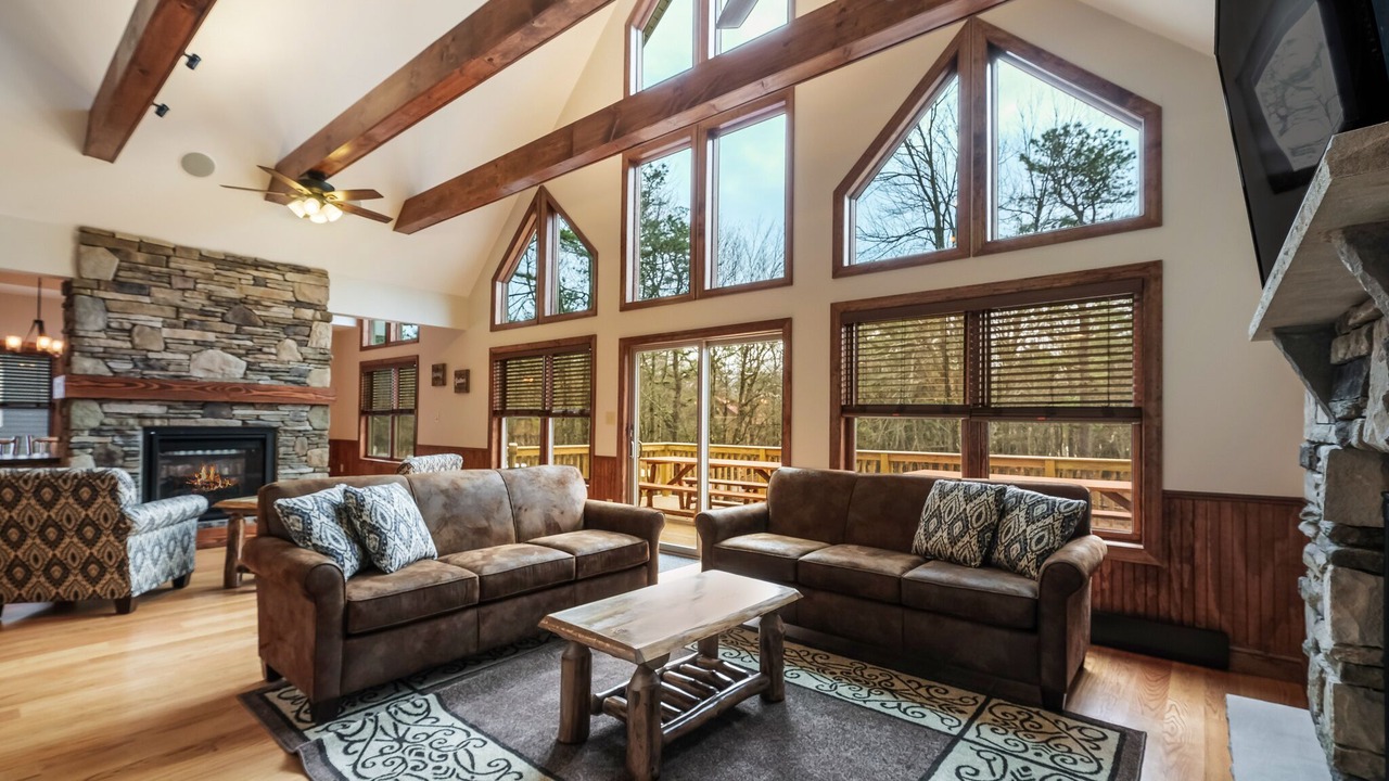 Photo of Bedroom in Lake Harmony Estates