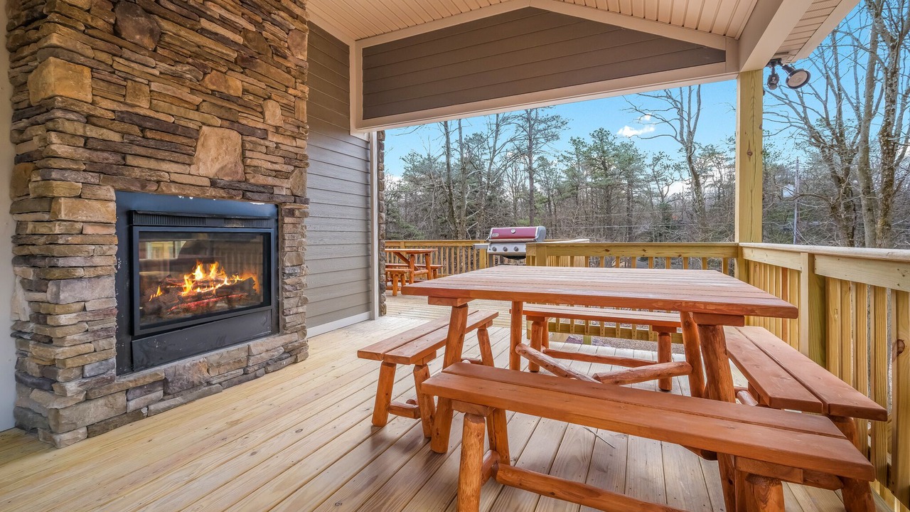 Photo of Livingroom in Lake Harmony Estates