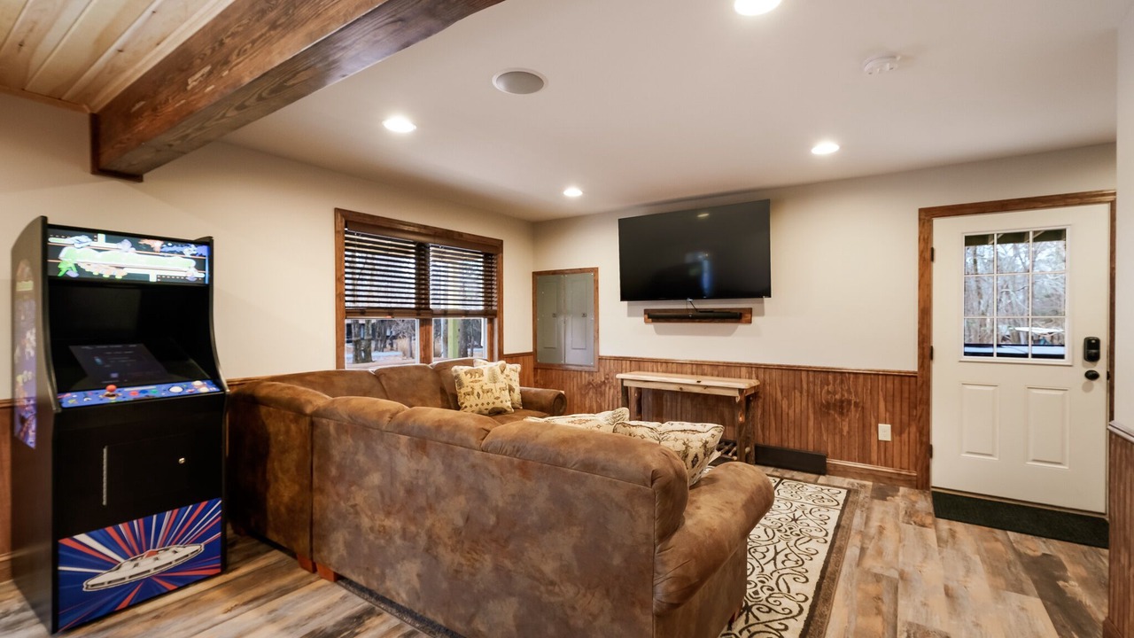 Photo of Bedroom in Lake Harmony Estates