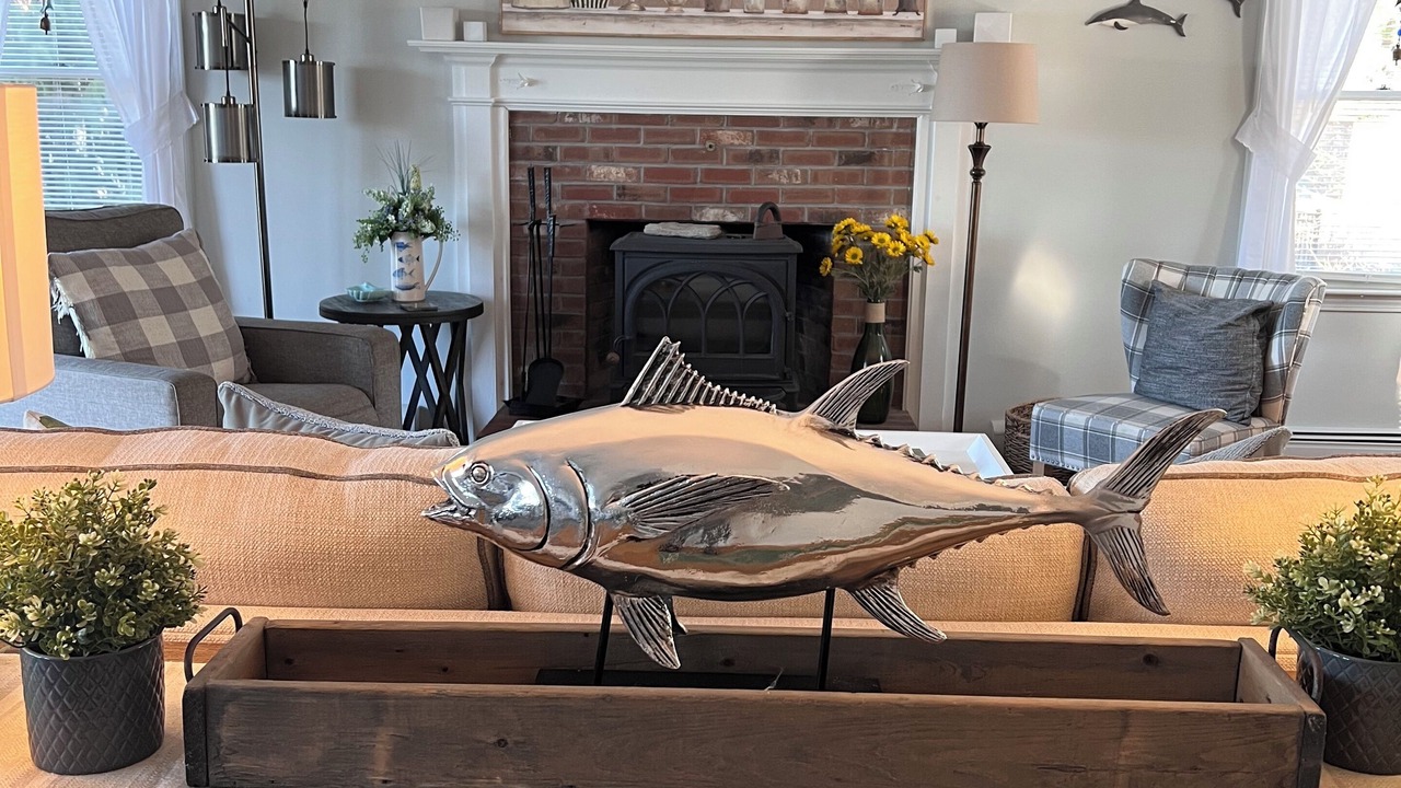 Photo of Livingroom in East Falmouth