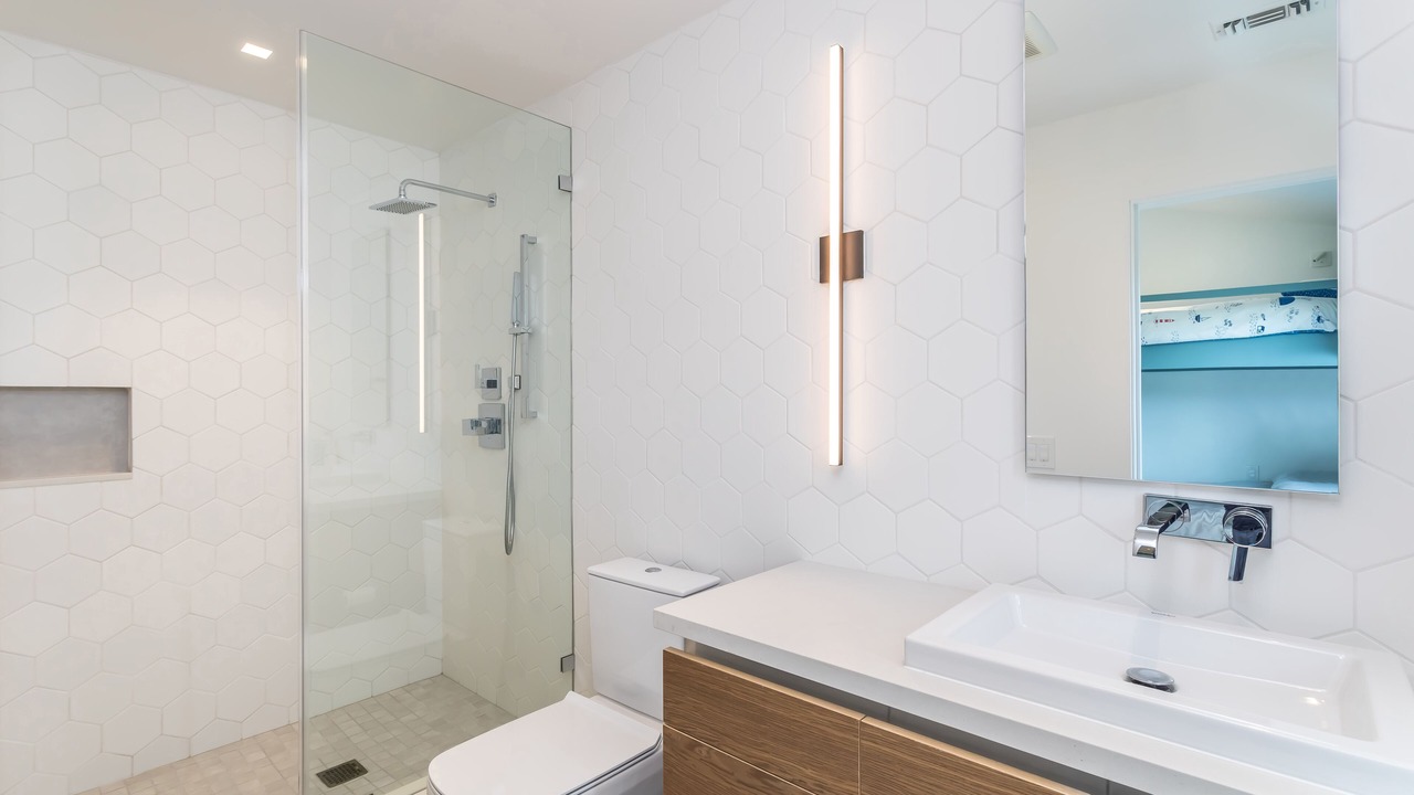 Photo of Bathroom in Sunset Park