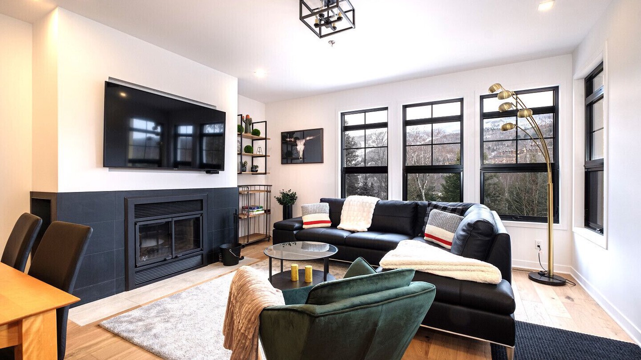 Photo of Livingroom in Tremblant-Les-Eaux