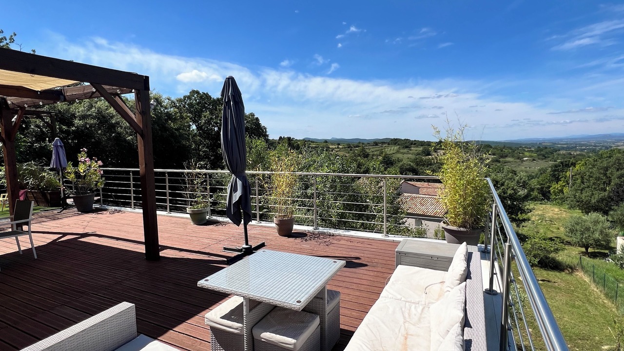 Photo of Patio Balcony in Barjac